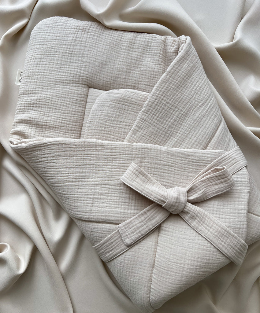 Swaddle wrap muslin blanket with bow natural